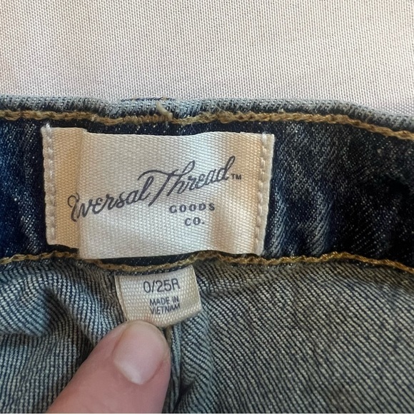 UNIVERSAL THREAD Women’s Vintage Straight Jeans, Size 0/25R - Picture 5 of 7